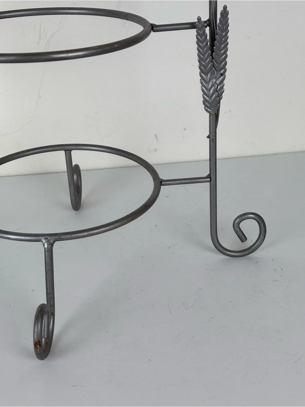 Vintage Three-Tier Metal Plant/Decor Stand in Gunmetal Gray-6”plates/23” tall
